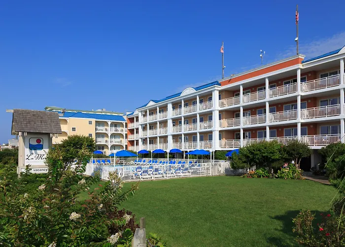 La Mer Beachfront Resort