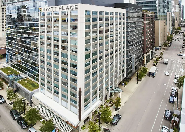 Pet Friendly hotel: Hyatt Place Chicago River North