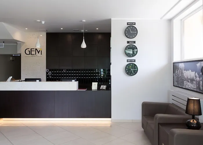 Ping Pong Hotel: Hotel Gem