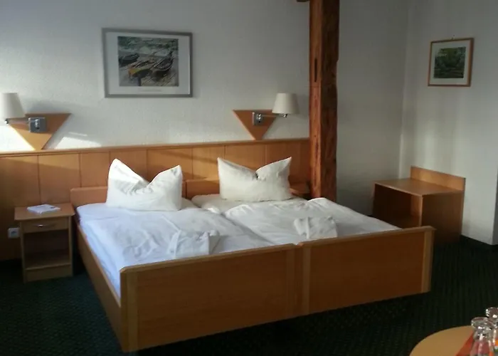 3-Sterne-Hotel: Hotel am Schloß