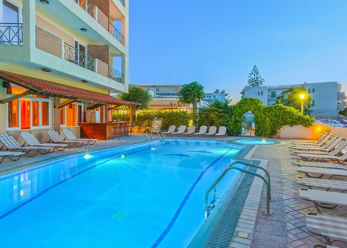 Hotel met zwembad: Pavlos Hotel