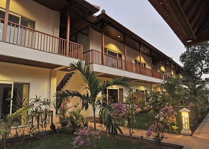 Hôtel 3 étoiles: Aquarius Beach Hotel