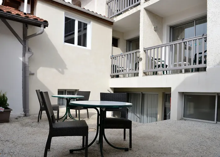 Le Relais