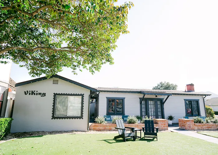 Central hotel: Viking Inn