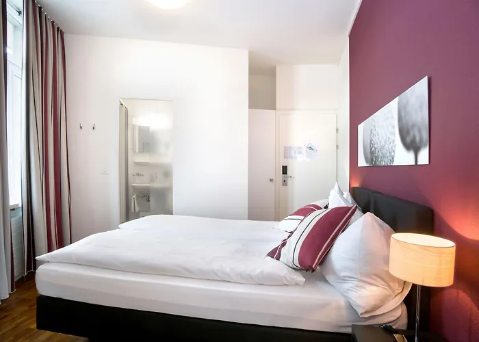 Hotel Hottingen - Near Old Town And Lake