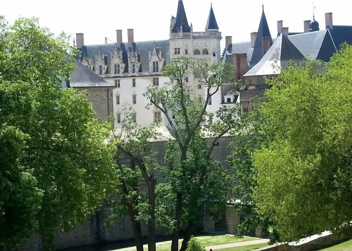 Du Château