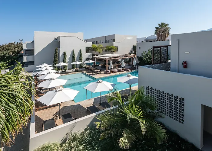Hotels With Four Stars More Meni Residence & Suites