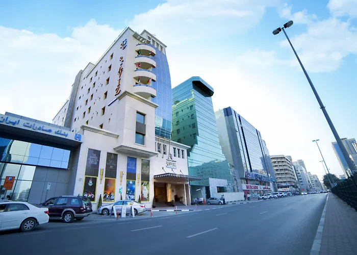 Raviz Center Point Hotel