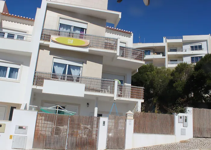 Beach hotel: Ericeira Chill Hill Hostel & Private Rooms