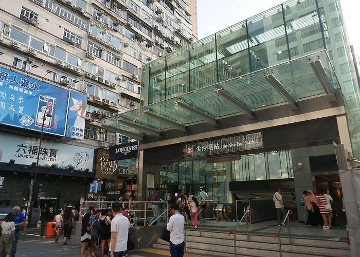 Rainbow Lodge Hk