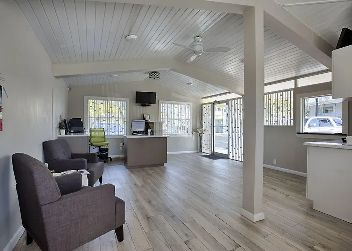 Motel: Regency Inn & Suites Sarasota