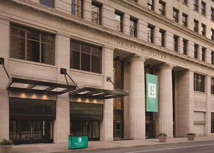 Romantic hotel: Embassy Suites Pittsburgh Downtown