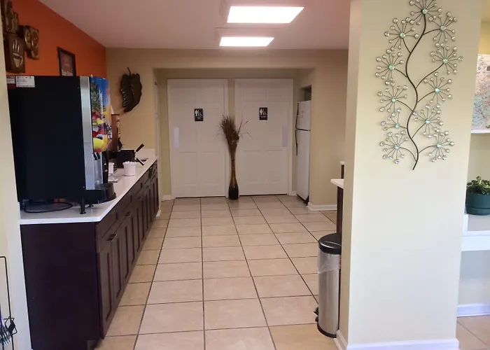 Econo Lodge Waynesville