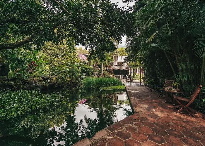 Hotel with view: Amomoxtli