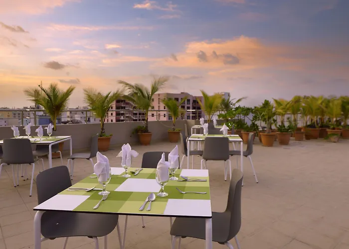 Champa Central Hotel