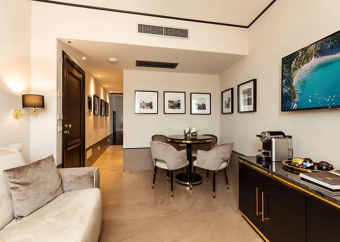 Hotel 4 stelle: La Locanda Del Conte Mameli