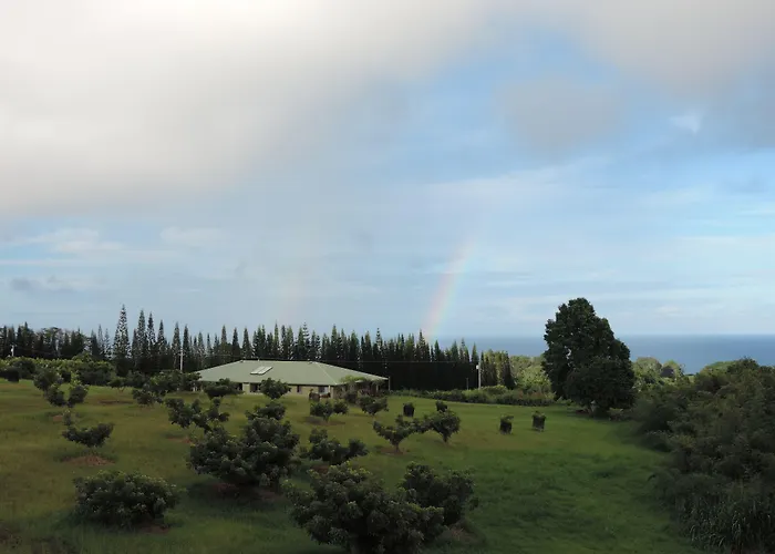 Mahana House Country Inn