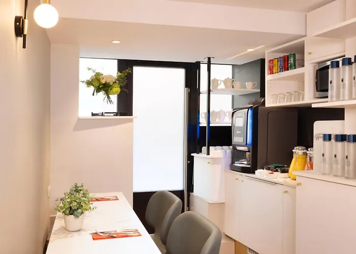 Family Hotel: Hotel De Suez