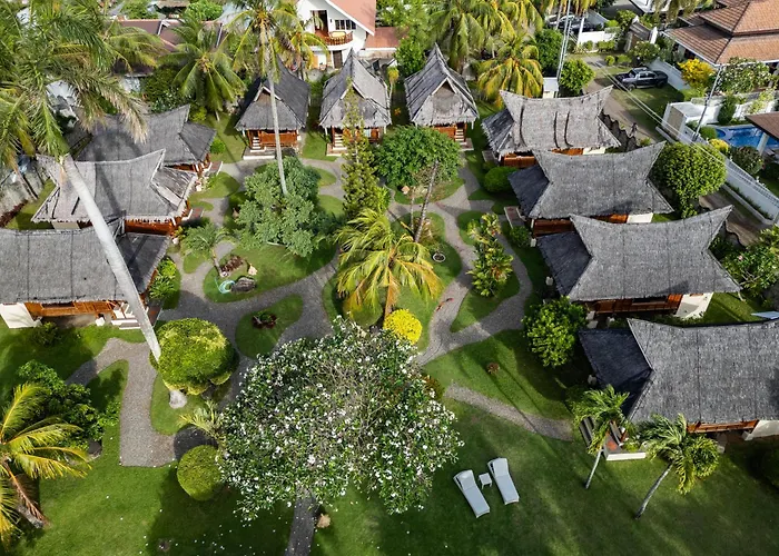 Pura Vida Beach & Dive Resort