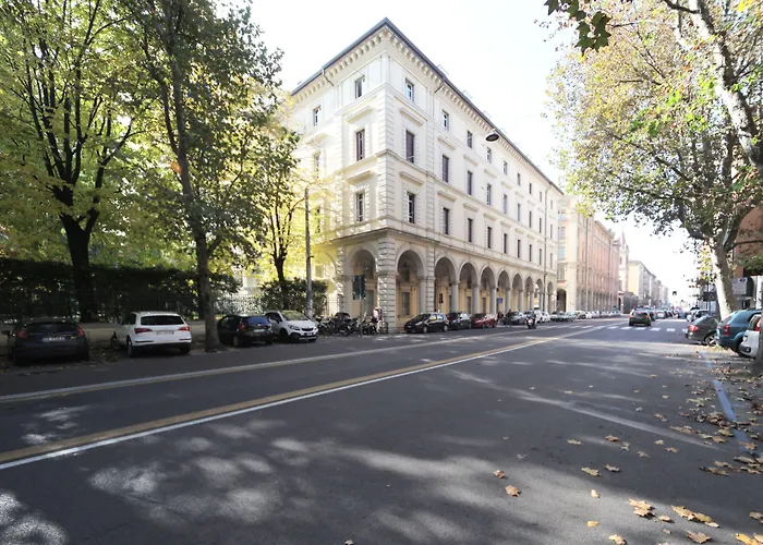 Hotel cerca del colegio: Dopa Hostel