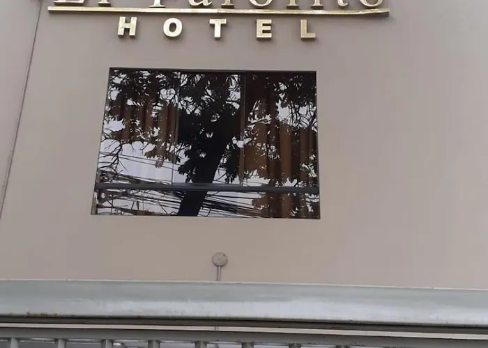 Hotel 3 estrelas: Hotel El Farolito