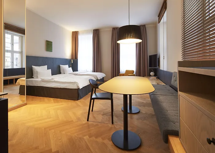 Melter Hotel & Apartments - A Neighborhood Hotel