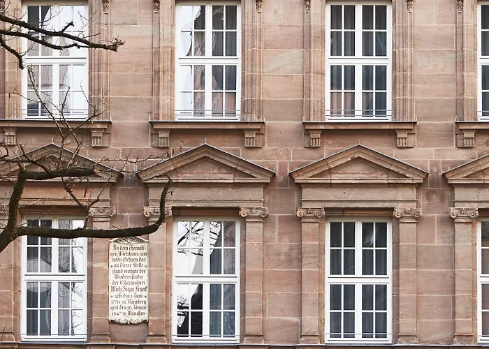 Melter Hotel & Apartments - A Neighborhood Hotel