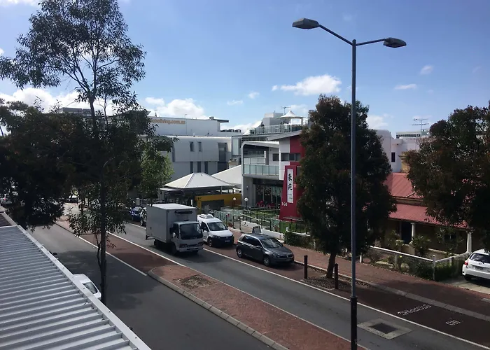 Beach hotel: Citylights Perth