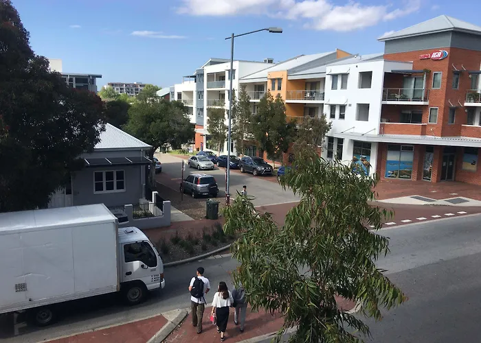 Beach hotel: Citylights Perth