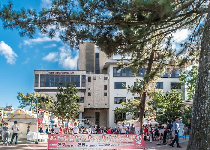 Cheap hotel: Nara Visitor Center And Inn