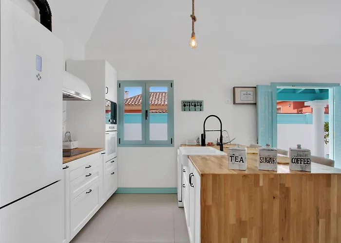 Villa: Orange Light With Private Pool