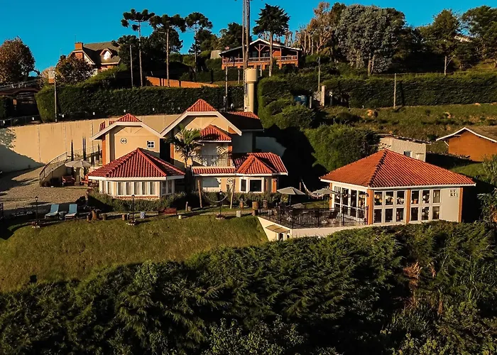 Alojamento com o café da manhã Apenas: Pousada Ville Le Mont - Campos do Jordao