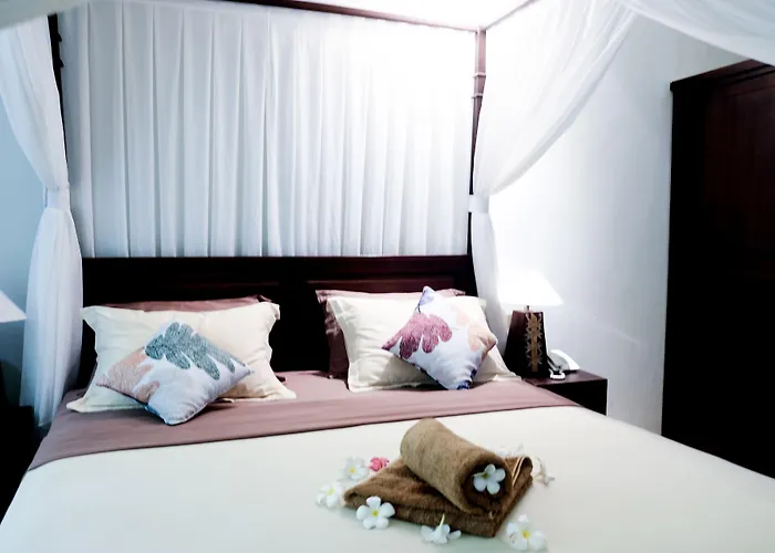 Resort: Villa Bau Nyale