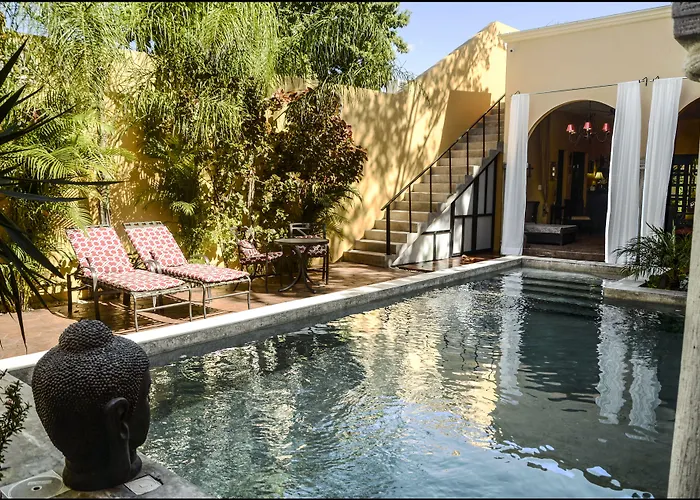 Ochenta Y Dos Bed&Breakfast&Spa