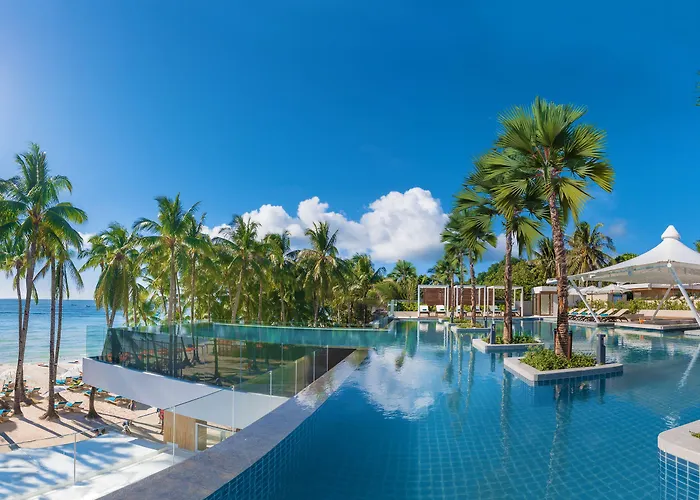 Boutique hotel only: Henann Crystal Sands Resort