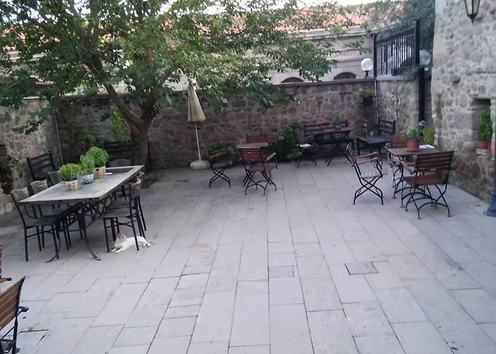 Aristonicus Boutique Hotel