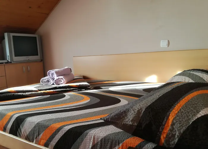 Goedkoop hotel: Rooms Green Set
