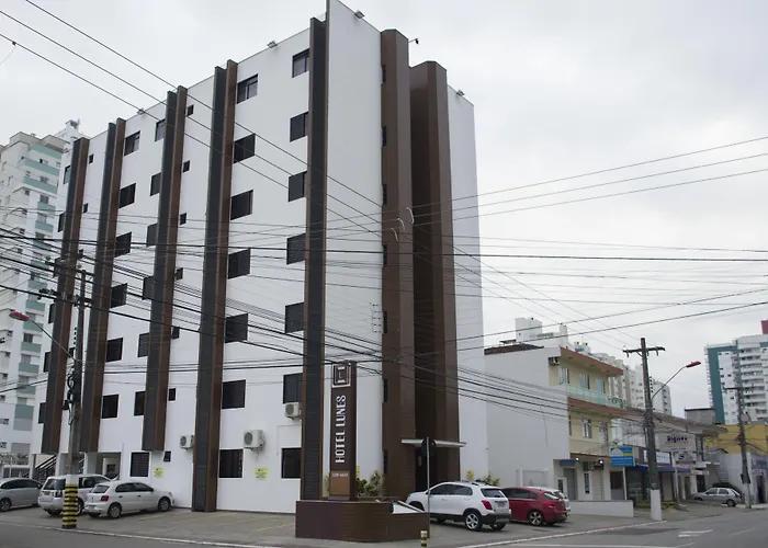 Hotel que aceita animais de estimação: Hotel Lunes