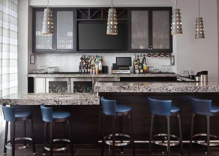 Homewood Suites By Hilton Teaneck Glenpointe