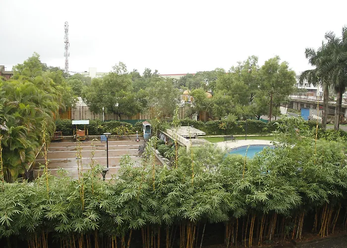 Kid friendly hotel Ashwin Igatpuri, Pure Veg & Jain Food
