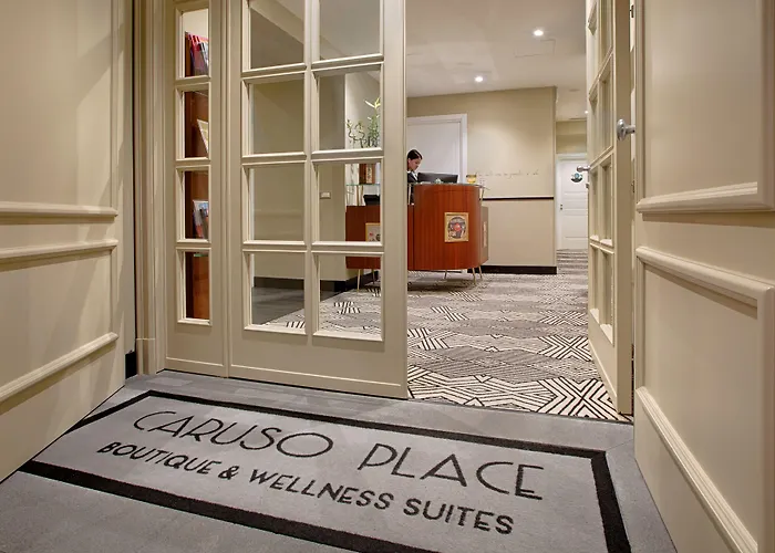 Caruso Place Luxury Rooms & Suites