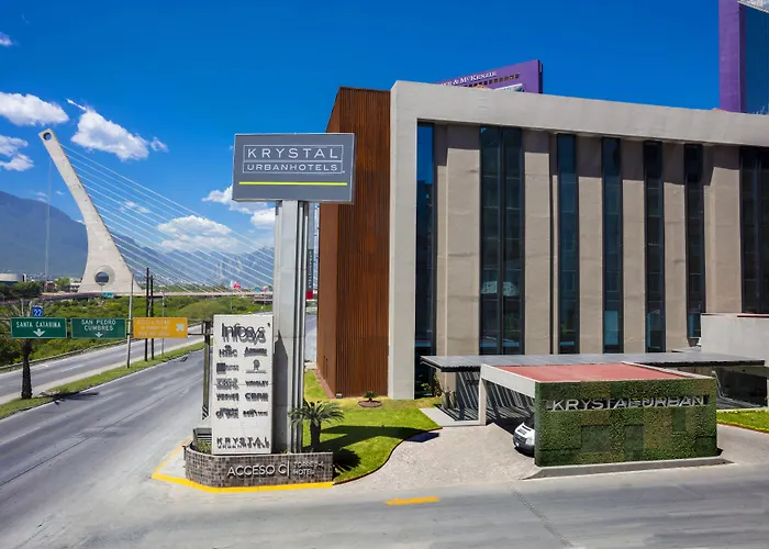 Krystal Urban Monterrey San Jeronimo
