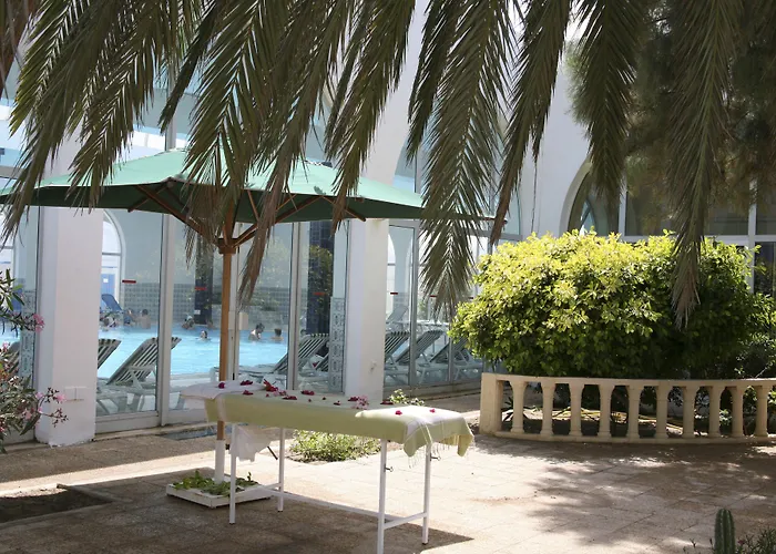 Monarque Dar Jerba Narjess- Family Only