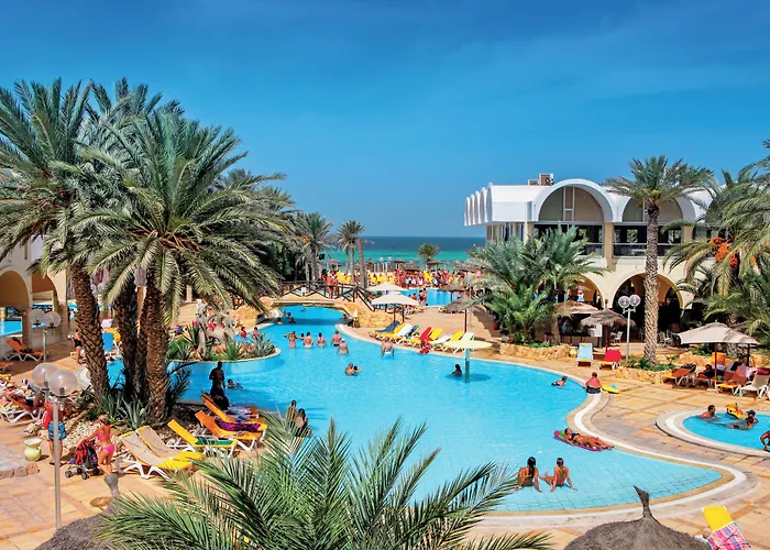 Monarque Dar Jerba Narjess- Family Only