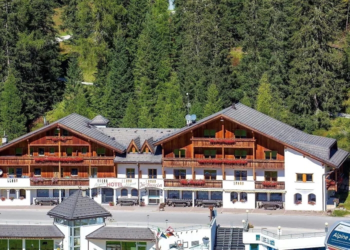 Hotel Jacuzzi: Hotel Ju Furcia