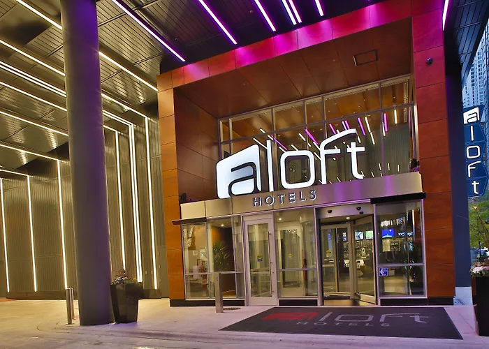 Hotel con piscina: Aloft Chicago Mag Mile