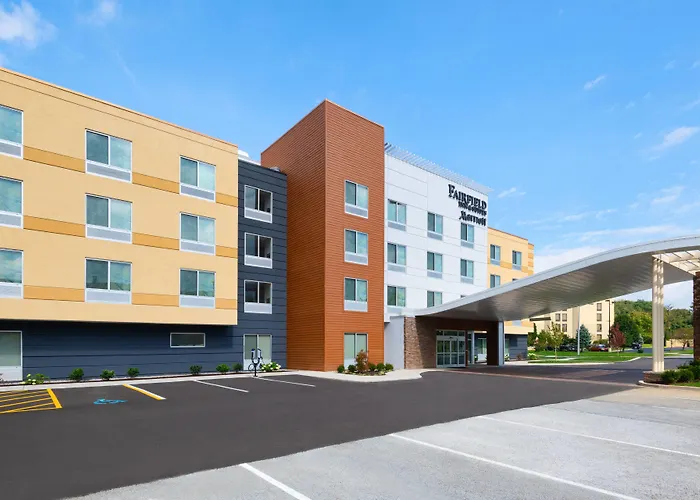 Hotel with view: Fairfield Inn & Suites By Marriott Lexington East/I-75