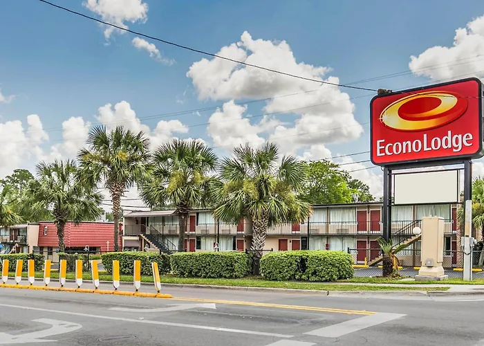 Motel: Econo Lodge Tallahassee North