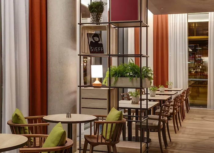 Boutique hotel only: Intercityhotel Frankfurt Hauptbahnhof Sued