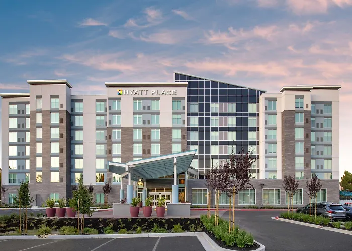 Hyatt Place San Jose Airport